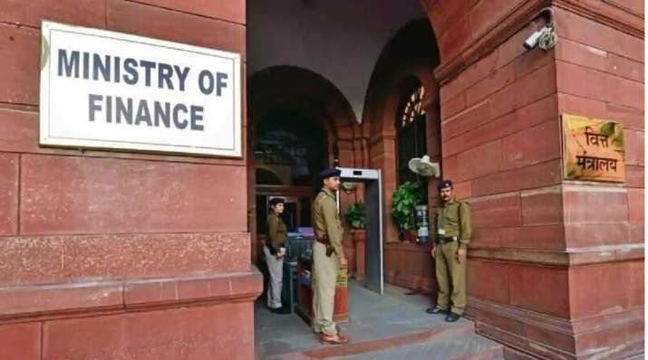 साल 2014 से अब तक 96 नई सरकारी कंपनियां खुलीं, कुल 256 CPSE में से 171 फायदे में