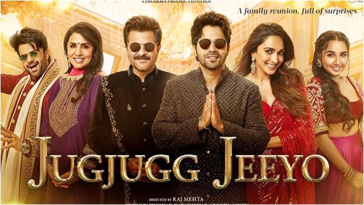 Jug Jugg Jeeyo New Poster: 'जुग जुग जीयो' का पहला पोस्टर रिलीज, सालों बाद फिल्मों में वापसी कर रही हैं नीतू कपूर - AXEN NEWS