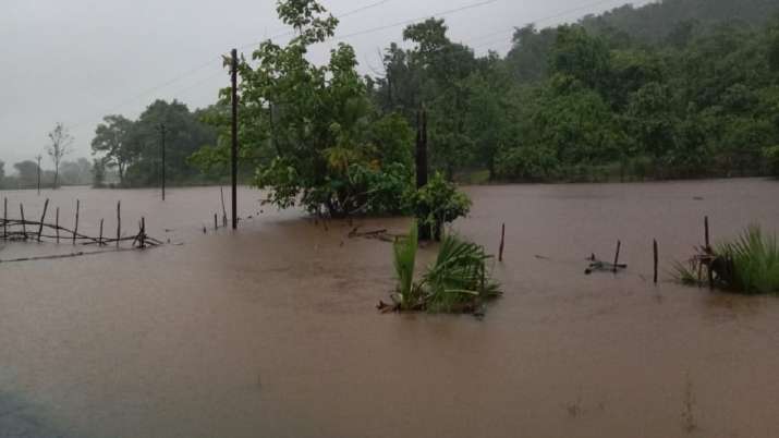Maharashtra Rain : महाराष्ट्र के तीन जिलों में भारी बारिश, 128 गांवों से संपर्क टूटा