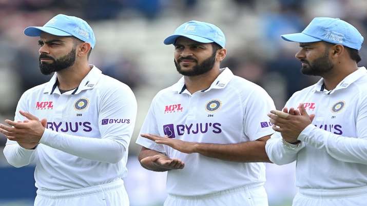 IND vs ENG: एजबेस्टन टेस्ट के दूसरे दिन ब्लू कैप में नजर आए खिलाड़ी, इंग्लैंड के इस दिग्गज से है खास कनेक्शन