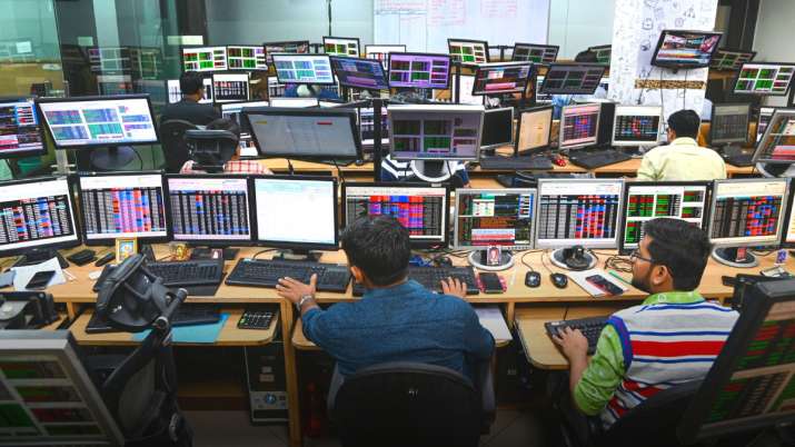 Trigger from America spoiled the game of Indian stock market, Sensex and Nifty came down after two days of boom