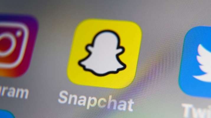 snapchat is adding a new feature for parents to set limit in content and chat box their kids । SnapChat का नया फीचर, माता-पिता को मिली स्पेशल पावर, बच्चों के कंटेंट पर लगा सकेंगे लिमिट