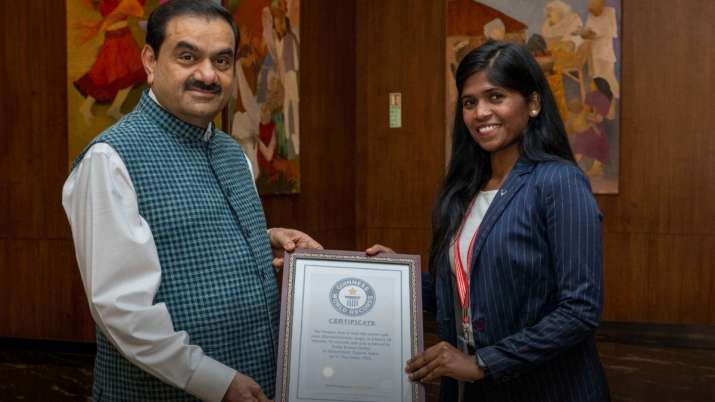 Yoga instructor of Adani Group made world record, name recorded in Guinness Book