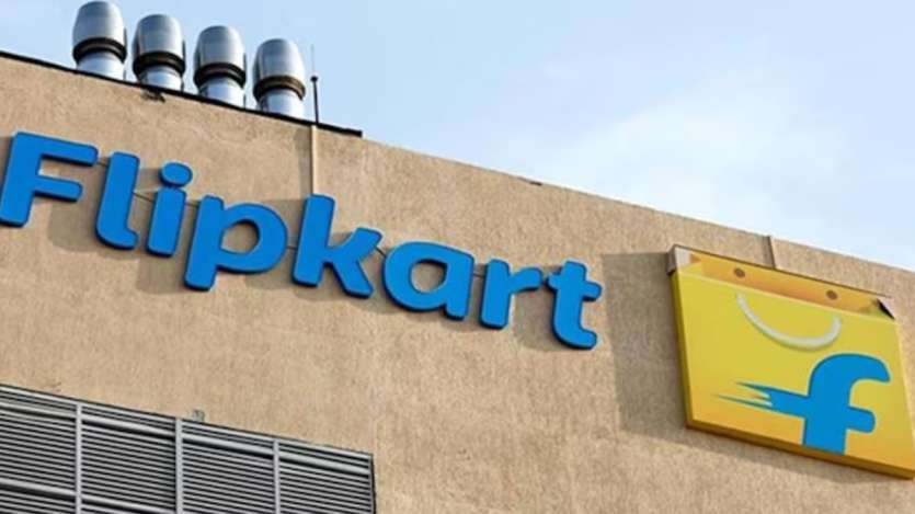 Home Appliances पर फ्लिपकार्ट अपनी ब्लैक फ्राइडे सेल पर 80% तक का डिस्काउंट ऑफर करेगा। सेल में आप 10 हजार रुपये से कम कीमत पर वॉशिंग मशीन को खरीद सकेंगे। वहीं आप सात हजार रुपये की शुरुआती कीमत पर स्मार्ट टीवी को खरीद सकेंगे। सेल ऑफर में आप 1 हजार रुपये से कम कीमत में गीजर खरीद सकेंगे। 
