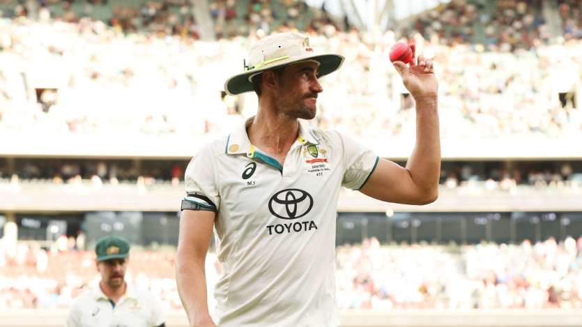 Mitchell Starc berada di urutan ketiga yang mengambil gawang terbanyak di Kejuaraan Tes Dunia 2023-25. Dia telah mengambil total 59 gawang sejauh ini. Selama periode ini, ia mengambil 6 gawang untuk 48 run yang merupakan penampilan terbaiknya.