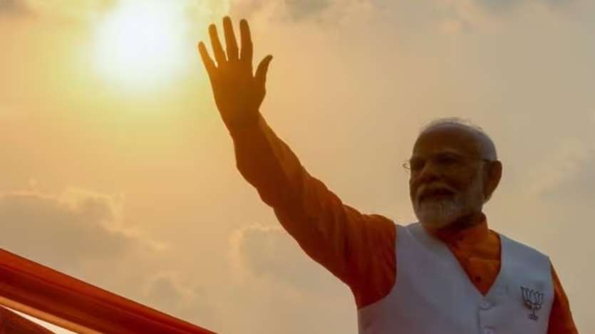 साल 2024 में भारत में लोकसभा चुनाव का आयोजन हुआ। पीएम मोदी ने पूरे देश में भाजपा के नेतृत्व वाले एनडीए गठबंधन के लिए चुनाव प्रचार किया। चुनाव में एनडीए को बहुमत हासिल हुआ।