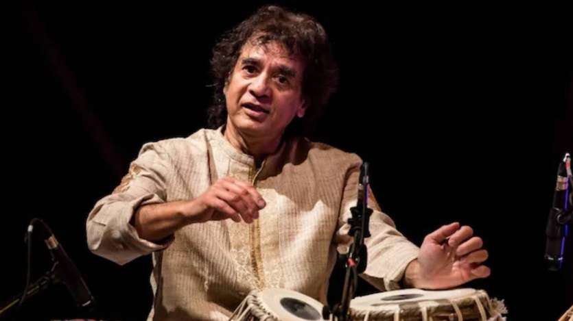 Pemain tabla terkenal Zakir Hussain juga pernah bekerja di film Bollywood. Dia melakukan debut aktingnya di film aktor Bollywood terkenal Shashi Kapoor. Dia memulai karir aktingnya dengan film Heat and Dust karya Shashi Kapoor pada tahun 1983.