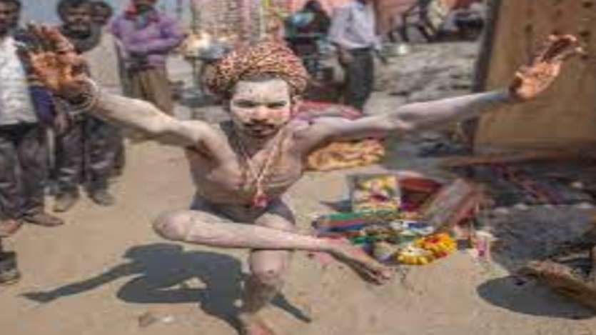 The unique lifestyle and rituals of the Naga Sadhus make them a central attraction and reminder of the deep spiritual significance of the Maha Kumbh Mela.