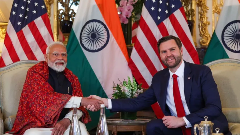 अमेरिकी उपराष्ट्रपति जेडी वेंस के साथ द्विपक्षीय वार्ता के दौरान पीएम मोदी। अमेरिकी उपराष्ट्रपति जेडी वेंस के साथ द्विपक्षीय वार्ता के दौरान पीएम मोदी।