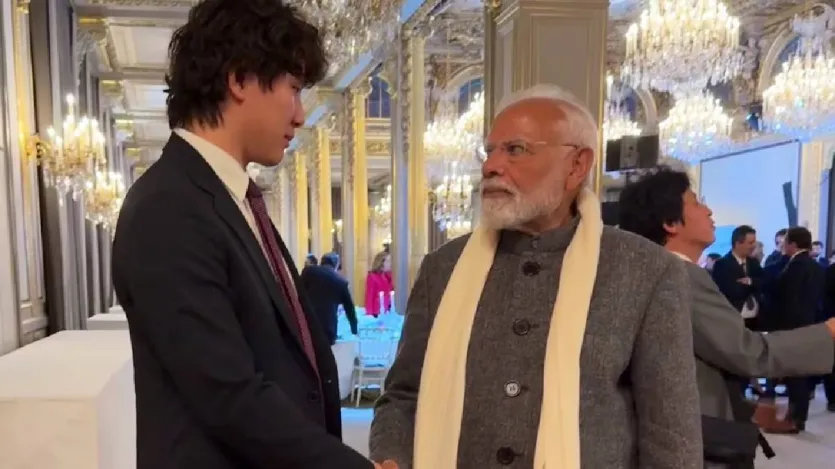 पीएम मोदी ने इसके अलावा Scale AI के CEO Alexandr Wang से भी मुलाकात की। स्केल एआी के फाउंडर और सीईओ एलेक्जेंडर वांग ने पीएम मोदी के साथ एआई इंडस्ट्री के भविष्य और उसकी योजनाओं के बारे में चर्चा की। एलेक्जेंडर वांग ने अपने X हैंडल से इस मुलाकात की तस्वीर शेयर की है। पीएम मोदी ने इसके अलावा Scale AI के CEO Alexandr Wang से भी मुलाकात की। स्केल एआी के फाउंडर और सीईओ एलेक्जेंडर वांग ने पीएम मोदी के साथ एआई इंडस्ट्री के भविष्य और उसकी योजनाओं के बारे में चर्चा की। एलेक्जेंडर वांग ने अपने X हैंडल से इस मुलाकात की तस्वीर शेयर की है।