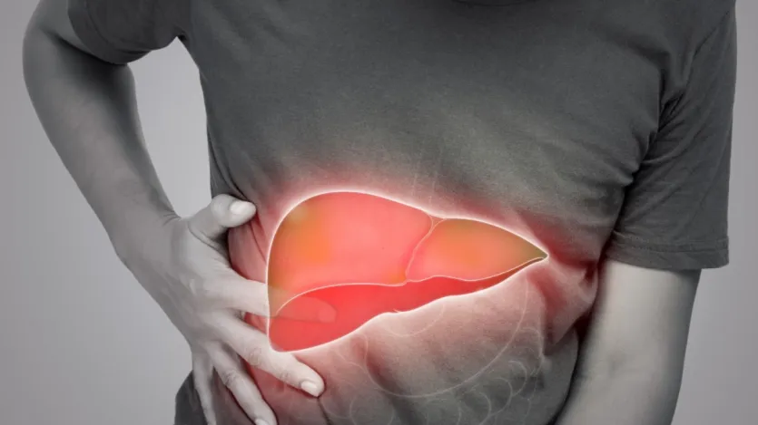 As toxinas são frequentemente armazenadas no corpo em clima quente. Tanto o gengibre quanto o açafrão promovem o trabalho hepático, o que ajuda no processo natural de desintoxicação. Suas propriedades antioxidantes também ajudam a limpar o sangue e melhorar o brilho da pele. As toxinas são frequentemente armazenadas no corpo em clima quente. Tanto o gengibre quanto o açafrão promovem o trabalho hepático, o que ajuda no processo natural de desintoxicação. Suas propriedades antioxidantes também ajudam a limpar o sangue e melhorar o brilho da pele.