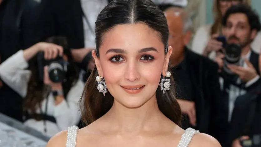 नो प्याज-लहसुन - आयोजक यह सुनिश्चित करते हैं कि खाने में प्याज, लहसुन न हो, ताकि बदबूदार सांसों को रोका जा सके। ब्रुशेटा जैसे गंदे व्यंजन भी मेनू से बाहर हैं।