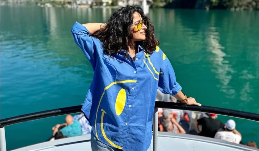 ऐश्वर्या शर्मा को एक्टिंग में अपना करियर बनाने के दौरान कई तरह की छोटी-बड़ी समस्याओं का सामना करना पड़ता है। उन्हें अपनी पर्सनल और प्रोफेशनल लाइफ में भी बहुत उतार-चढ़वा देखने को मिले हैं। एक्ट्रेस को करियर के शुरूआती दौर में काम पाने के लिए काफी संघर्ष करना पड़ा, लेकिन 'गुम है किसी के प्यार में' सीरियल ने उन्हें टीवी जगत में मशहूर कर दिया।