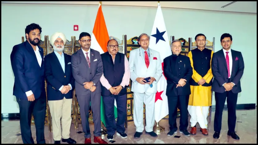 शशि थरूर ने पनामा से भारत की मदद करने की अपील की ताकि वास्तव में अपराधियों की पहचान करने और उन पर मुकदमा चलाने के लिए दबाव डाला जा सके।