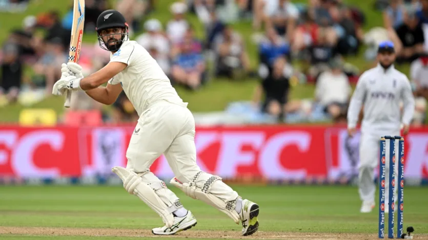 न्यूजीलैंड टीम के खिलाड़ी डेरिल मिचेल का नाम भी इस लिस्ट में शुमार है, जिसमें वह पांचवें पायदान पर काबिज हैं। मिचेल ने WTC के इतिहास में कुल 27 मैच खेले हैं, जिसमें वह 34 छक्के लगाने में सफल रहे हैं, इसके अलावा मिचेल ने WTC में कुल 182 चौके भी लगाए हैं।