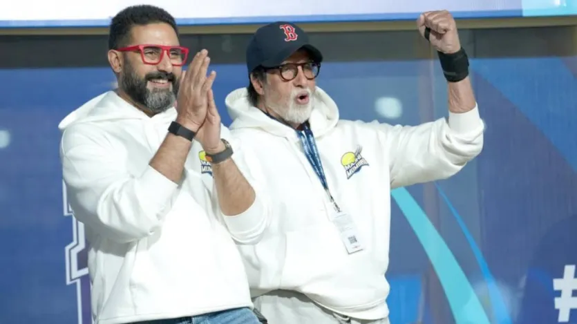 साल 2022 में आई फिल्म 'दसवीं' को ओटीटी पर रिलीज किया गया जिसमें अभिषेक ने एक हरियाणवी किरदार निभाया और खूब तारीफें बटोरी। इस फिल्म में अभिषेक ने यामी गौतम के साथ किरदार को खास मुकाम पर पहुंचाया। इसके बाद ओटीटी फिल्म 'घूमर' में अभिषेक ने सयामी खेर के साथ दमदार किरदार प्ले किया। जिसमें अभिषेक एक बेहद टैलेंटेड स्पिनर का रोल प्ले करते हैं। इस किरदार में भी अभिषेक ने जान फूंक दी थी। 