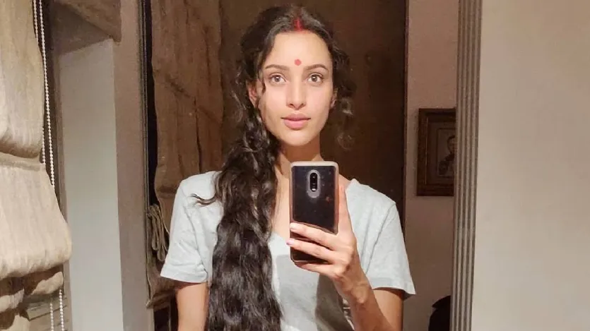 तृप्ति डिमरी की अपकमिंग फिल्मों की बात करें तो अब वह विशाल भारद्वाज की अगली फिल्म में शाहिद कपूर के साथ नजर आएंगी। यह फिल्म 6 जनवरी, 2025 को फ्लोर पर आई थी और इसे साजिद नाडियाडवाला ने प्रस्तुत किया है। 5 दिसंबर, 2025 को रिलीज़ होने वाली इस फिल्म में दिग्गज अभिनेता नाना पाटेकर और रणदीप हुड्डा भी हैं। तृप्ति डिमरी की अपकमिंग फिल्मों की बात करें तो अब वह विशाल भारद्वाज की अगली फिल्म में शाहिद कपूर के साथ नजर आएंगी। यह फिल्म 6 जनवरी, 2025 को फ्लोर पर आई थी और इसे साजिद नाडियाडवाला ने प्रस्तुत किया है। 5 दिसंबर, 2025 को रिलीज़ होने वाली इस फिल्म में दिग्गज अभिनेता नाना पाटेकर और रणदीप हुड्डा भी हैं।