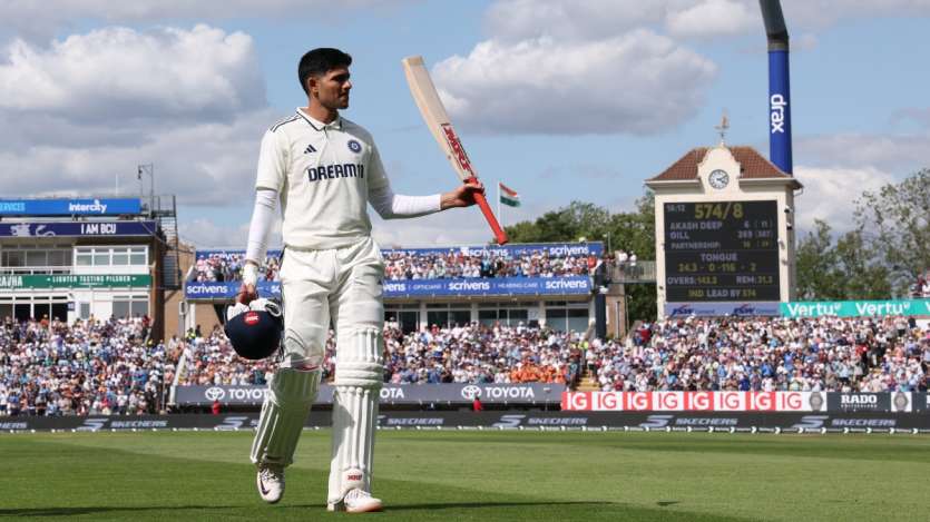 टेस्ट और वनडे दोनों फॉर्मेट में डबल सेंचुरी लगाने वाले खिलाड़ी, गिल बने दिग्गज क्लब का हिस्सा