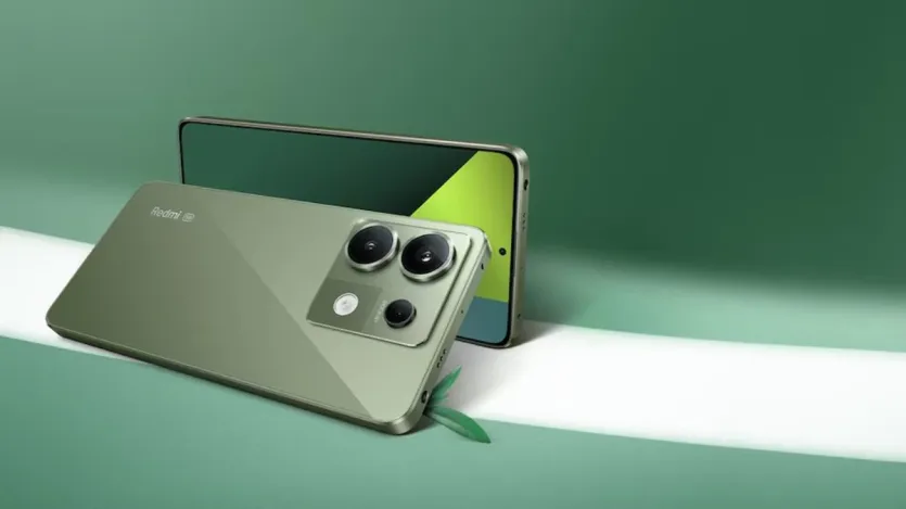 रेडमी का यह फोन 6.67 इंच के AMOLED डिस्प्ले के साथ आता है। फोन के डिस्प्ले का रेजलूशन 1.5K पिक्सल है। साथ ही यह 120Hz हाई रिफ्रेश रेट फीचर को सपोर्ट करता है। फोन में डॉल्वी विजन, इन-डिस्प्ले फिंगरप्रिंट समेत कई तगड़े फीचर्स मिलेंगे। यह फोन Android 14 पर बेस्ड HyperOS पर काम करता है।