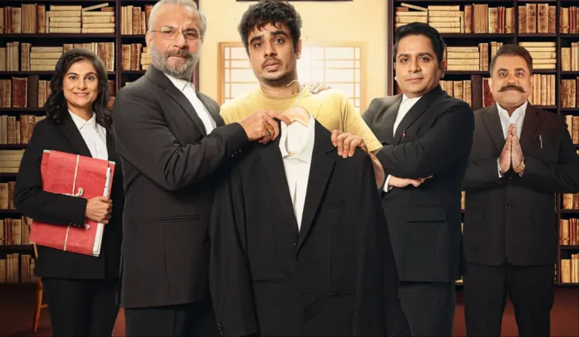 'कोर्ट कचेरी' एक कोर्टरूम ड्रामा सीरीज है, जिसमें परम माथुर (आशीष वर्मा), एक वकील वह अपने पिता हरीश माथुर (पवन मल्होत्रा) जो एक प्रसिद्ध वकील हैं। उनके साथ काम करने पर मजबूर हो जाता है। अपने पिता और कानूनी पेशे के प्रति परम की नाराजगी तब और बढ़ जाती है जब वह एक तलाक के मामले में उलझ जाता है, जिसके कारण कई घटनाएं घटती हैं और उसे अपने पिता के खिलाफ कोर्ट में लड़ना पड़ता है।