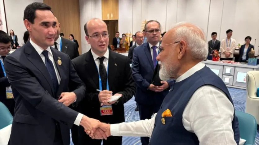 SCO में तुर्कमेनिस्तान के राष्ट्रपति ने की पीएम मोदी से मुलाकात की। पीएम मोदी ने लिखा, SCO में तुर्कमेनिस्तान के राष्ट्रपति ने की पीएम मोदी से मुलाकात की। पीएम मोदी ने लिखा,