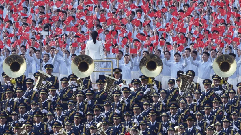 ସାମରିକ ପରେଡ୍ କାର୍ଯ୍ୟକ୍ରମରେ ଅଂଶଗ୍ରହଣ କରୁଥିବା ପିଏଲଏ।