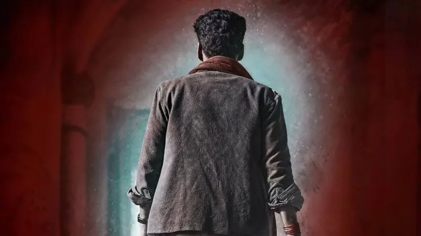 寶萊塢最好的演員不可能發生,而Manoj Bajpayee的名字也不會發生。他是為數不多的賦予內容比商業成功更重要的演員之一。當他的當代演員在主流Masala電影中贏得了名聲,Manoj Bajpayee總是選擇不同和強烈的故事。這就是為什麼今天他被稱為內容之王的原因。它們到處都是從OTT到大屏幕的大屏幕,但是今天我們將告訴您有關他的人的生活。 寶萊塢最好的演員不可能發生,而Manoj Bajpayee的名字也不會發生。他是為數不多的賦予內容比商業成功更重要的演員之一。當他的當代演員在主流Masala電影中贏得了名聲,Manoj Bajpayee總是選擇不同和強烈的故事。這就是為什麼今天他被稱為內容之王的原因。它們到處都是從OTT到大屏幕的大屏幕,但是今天我們將告訴您有關他的人的生活。