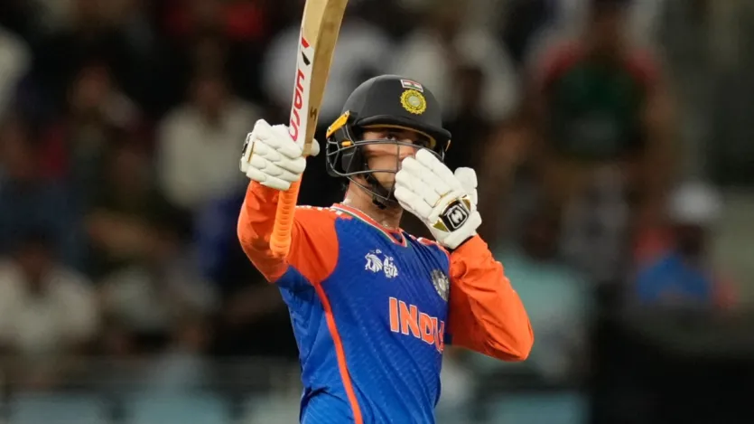 आईसीसी की ओर से नई टी20 रैंकिंग जारी की गई है। जो 28 अक्टूबर तक अपडेट है। इसमें भारत के सलामी बल्लेबाज अभिषेक शर्मा पहले नंबर पर काबिज हैं। अभिषेक की रेटिंग अभी 926 की चल रही है। वे 931 तक की रेटिंग हासिल कर चुके थे, लेकिन अब वहां से थोड़ी कम रेटिंग हो गई है। 
