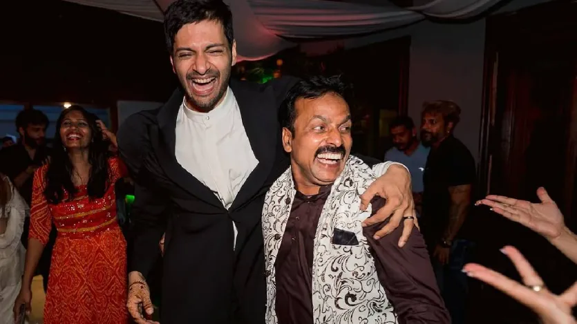 इन्हीं तस्वीरों में वो हसीना भी नजर आई जो अली फजल की पहली क्रश हैं और इस बात का खुलासा खुद ऋचा चड्ढा ने किया है। जी हां, अली फजल की फर्स्ट क्रश ऋचा चड्ढा नहीं बल्कि अजय देवगन की एक हीरोइन है, जिन पर कभी अली फजल फिदा हुआ करते थे।