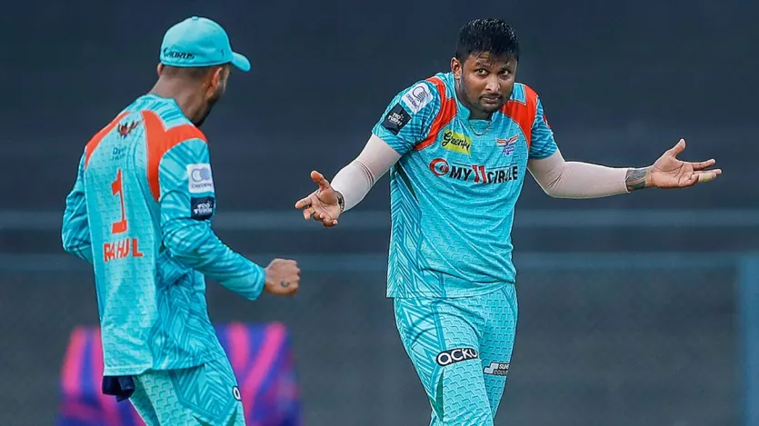 कृष्णप्पा गौतम भी IPL इतिहास के सबसे महंगे अनकैप्ड खिलाड़ियों में शुमार हैं। कृष्णप्पा गौतम को 2021 में चेन्नई सुपर किंग्स ने 9 करोड़ 25 लाख रुपये में अपने साथ जोड़ा था। तब किसी अनकैप्ड खिलाड़ी के हिसाब से यह काफी भारी रकम थी। 