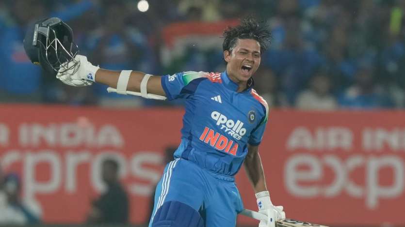 टेस्ट, ODI, T20I क्रिकेट तीनों फॉर्मेट में शतक जड़ने वाले 6 भारतीय बल्लेबाज, जायसवाल की नई एंट्री