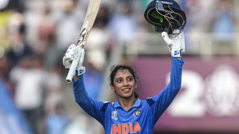 स्मृति मंधाना का वर्ल्ड रिकॉर्ड, बनीं सबसे तेज़ 10,000 रन बनाने वाली महिला क्रिकेटर