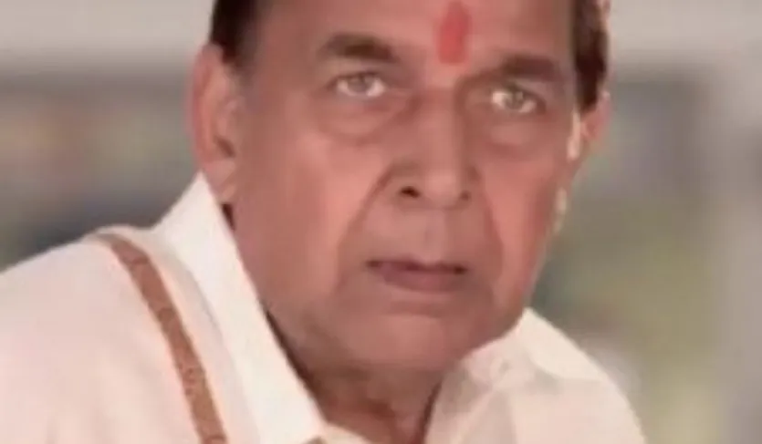 बॉलीवुड, टीवी और भोजपुरी इंडस्ट्री में अपने महत्वपूर्ण योगदान के लिए मशहूर दिग्गज अभिनेता राकेश पांडे का 22 मार्च को निधन हो गया। वह 77 वर्ष के थे। वरिष्ठ अभिनेता ने सुबह 8:50 बजे मुंबई के जुहू स्थित आरोग्यनिधि अस्पताल में अंतिम सांस ली, जहां उनका आईसीयू में इलाज चल रहा था।