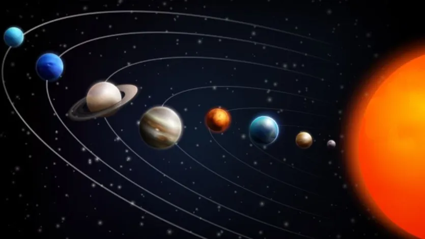 नए साल 2026 के पहले दिन को ज्योतिषीय दृष्टि से बेहद खास माना जा रहा है। इस दिन चंद्रमा अपनी उच्च राशि वृषभ में विराजमान होंगे वहीं धनु राशि में चार ग्रह सूर्य, मंगल, बुध और शुक्र चतुर्ग्रही योग में होंगे। ग्रहों की यह स्थिति कुछ राशियों के लिए बेहद शुभ साबित हो सकती है और नए साल का पहला दिन इनके लिए यादगार साबित हो सकता है। आइए जानते हैं इन राशियों के बारे में। 