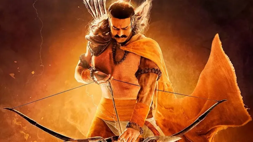 आदिपुरुष (16 जून 2023)- ये प्रभास की फिल्म थी, जिसे देखकर दर्शकों ने अपना सिर पकड़ लिया और फिल्म को सिरे से नकार दिया. इस फिल्म पर मेकर्स ने 500 करोड़ रुपये की भारी रकम लगाई और बॉक्स ऑफिस पर यह मुश्किल से 400 करोड़ रुपये का आंकड़ा छू सकी. कुल मिलाकर इस फिल्म की वजह से प्रभास और मेकर्स काफी मुसीबत में थे।