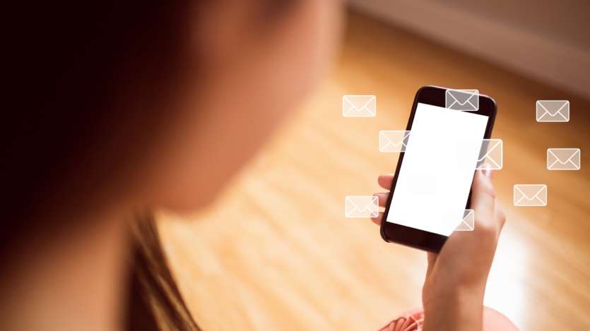 OTP चोरी की टेंशन खत्म! लॉक स्क्रीन पर ऐसे छुपाएं नोटिफिकेशन, जानें आसान ट्रिक