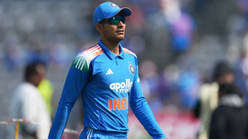 भारतीय कप्तान शुभमन गिल ने सीरीज के दौरान तीन मैच खेलकर 135 रन बनाने का काम किया। गिल ने पहले दो मैचों में अर्धशतक लगाया था, लेकिन वे इसे बड़ी पारी में तब्दील नहीं कर पाए। गिल ने सीरीज के दौरान 16 चौके और तीन छक्के जड़े। 