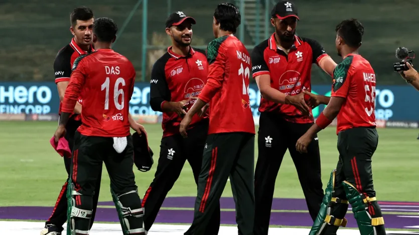 हांगकांग की क्रिकेट टीम के नाम भी T20 वर्ल्ड कप में सिर्फ एक जीत दर्ज है। हांगकांग ने 2 बार T20 वर्ल्ड कप में शिरकत की और कुल 6 मैच खेले हैं। इन 6 मैचों में हांगकांग को एकमात्र जीत 2014 T20 वर्ल्ड कप में बांग्लादेश के खिलाफ मिली थी। 