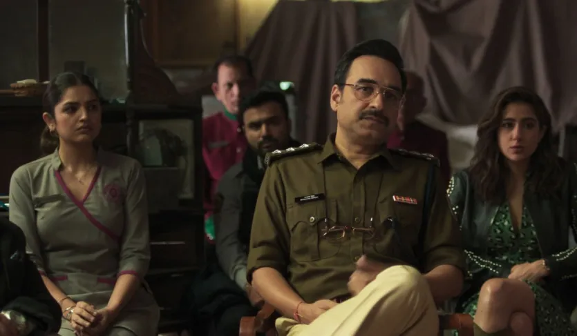 'मर्डर मुबारक' 2024 की एक भारतीय हिंदी-भाषा की मिस्ट्री थ्रिलर फिल्म है, जो अनुजा चौहान के लिखे नॉवेल क्लब यू टू डेथ पर आधारित है। इस फिल्म को होमी अदजानिया ने डायरेक्ट किया है और दिनेश विजान ने प्रोड्यूस किया है। फिल्म में पंकज त्रिपाठी, करिश्मा कपूर, सारा अली खान, विजय वर्मा, डिंपल कपाड़िया, संजय कपूर, टिस्का चोपड़ा, सुहैल नैयर और तारा अलीशा बेरी सहित कई कलाकार हैं। यह फिल्म 15 मार्च 2024 को नेटफ्लिक्स पर रिलीज हुई और इसे क्रिटिक्स से मिले-जुले रिव्यू मिले।