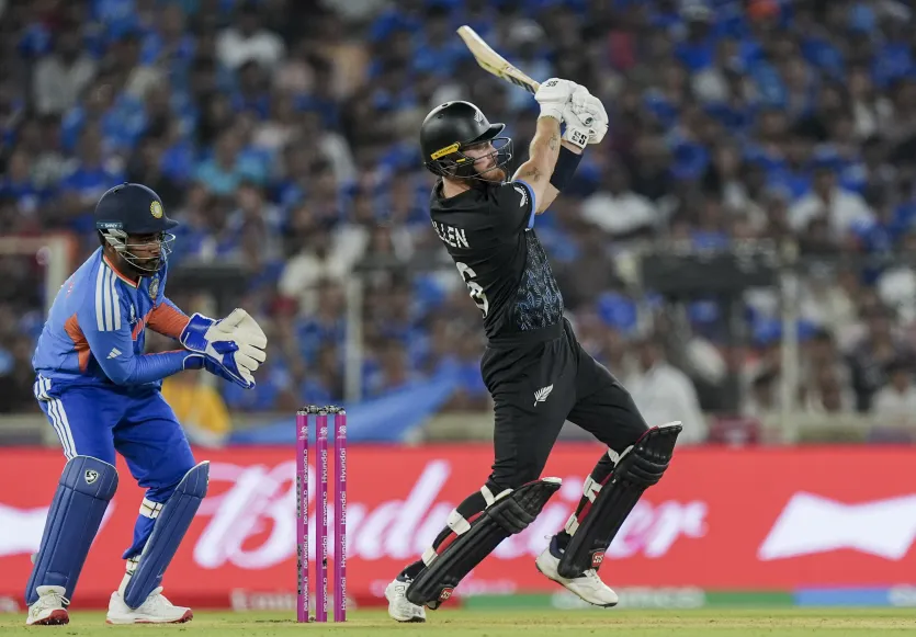 टी20 विश्व कप 2026 का समापन हो चुका है। भारतीय टीम ने कमाल का खेल दिखाते हुए एक बार फिर से खिताब पर कब्जा किया। इस बीच कई रिकॉर्ड भी बने। लेकिन कुछ रिकॉर्ड देखने और समझने से आप चूक गए होंगे। ऐसे में आज ​हम आपको उस लिस्ट के बारे में बता रहे हैं, जब किसी बल्लेबाज ने इस टूर्नामेंट की एक पारी में चौके और छक्के लगाकर सबसे ज्यादा रन बनाने का काम किया है। 