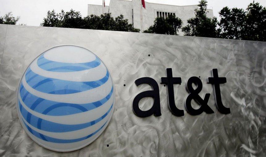 Time Warner को खरीदने के लिए AT&T की बातचीत अंतिम चरण में, 80 अरब डॉलर में होगा सौदा Time Warner को खरीदने के लिए AT&T की बातचीत अंतिम चरण में, 80 अरब डॉलर में होगा सौदा- India TV Paisa