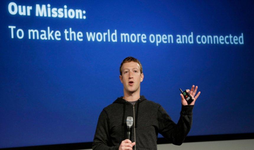 फेसबुक है सभी के लिए न कि केवल अमीरों के लिए, मार्क जुकरबर्ग  ने दिया स्‍नैपचैट को करारा जवाब- India TV Paisa