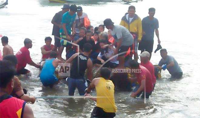 Philippine ferry capsizes | AP Photo Philippine ferry capsizes | AP Photo- India TV Hindi