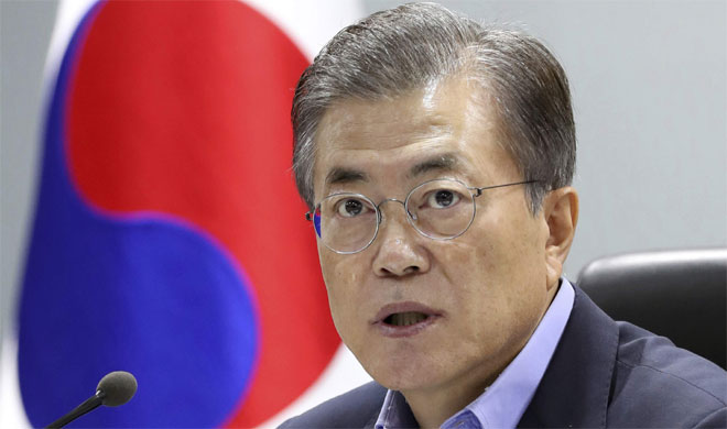Moon Jae-in urges United States to lower bar for dialogue with North Korea | AP Photo Moon Jae-in urges United States to lower bar for dialogue with North Korea | AP Photo- India TV Hindi