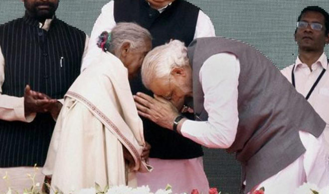 kunwar bai and pm modi kunwar bai and pm modi- India TV Hindi