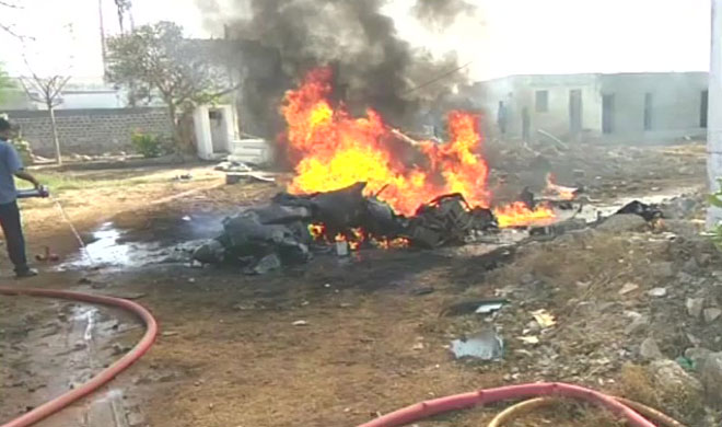 Indian Navy aircraft crash Indian Navy aircraft crash- India TV Hindi