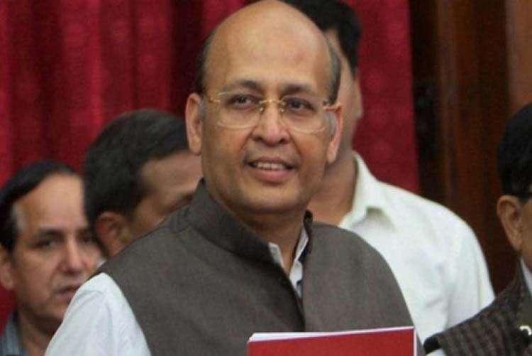 Govt wants to appoint 'own people' in higher judiciary: Cong Govt wants to appoint 'own people' in higher judiciary: Cong - India TV Hindi