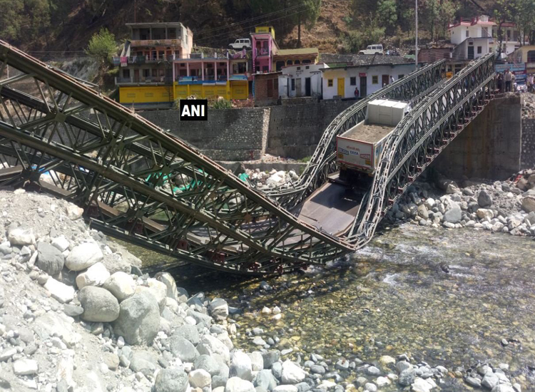 Bridge built over Assi Ganga river on Gangotri highway... Bridge built over Assi Ganga river on Gangotri highway...- India TV Hindi
