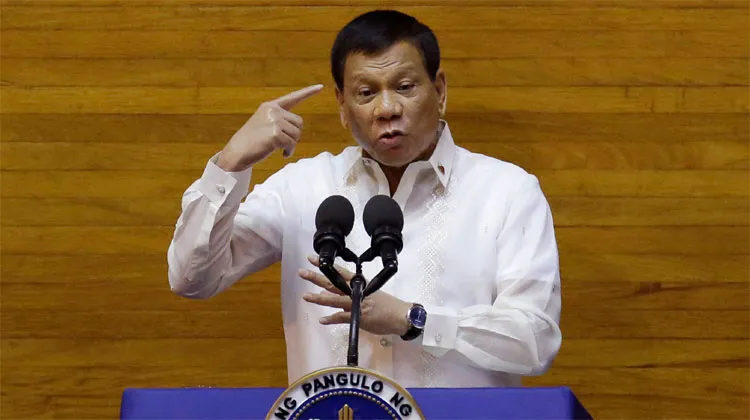 Rodrigo Duterte threatens to arrest International Criminal Court prosecutor | AP Rodrigo Duterte threatens to arrest International Criminal Court prosecutor | AP- India TV Hindi