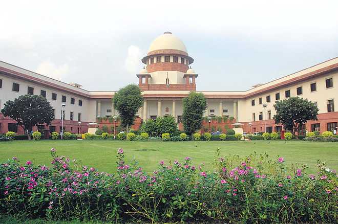 Supreme Court says, Article 370 of Constitution giving special status to Jammu and Kashmir not a tem Supreme Court says, Article 370 of Constitution giving special status to Jammu and Kashmir not a tem- India TV Hindi